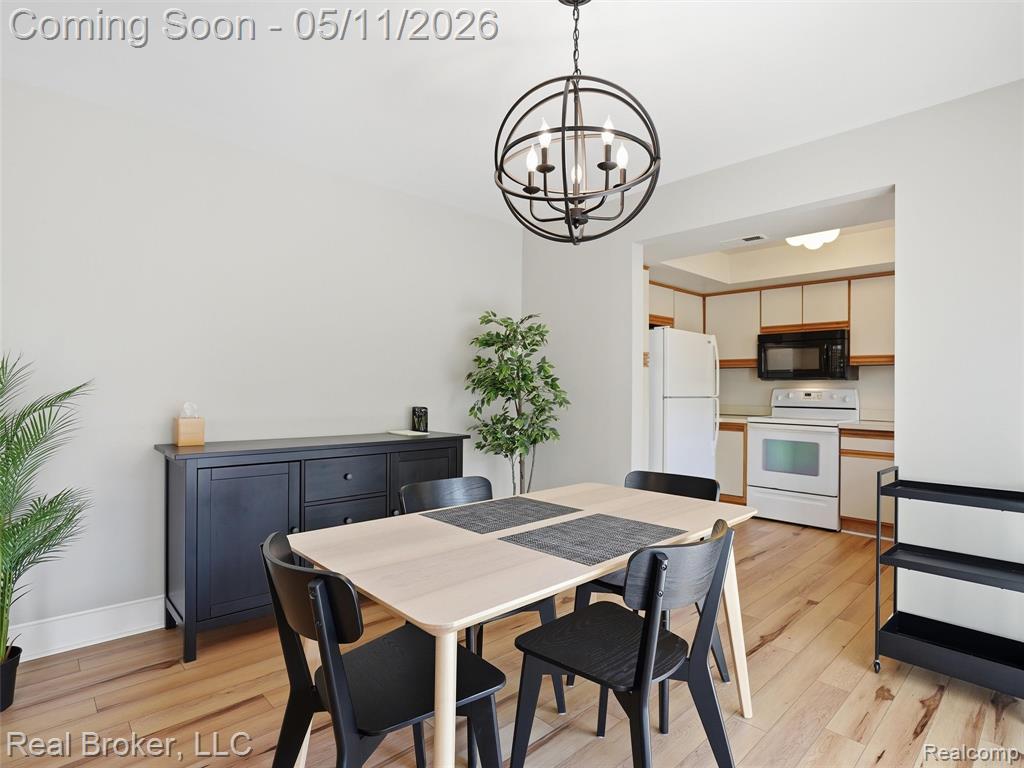 42115 E Edward Drive, Clinton Twp, MI 48038 — Photo 12