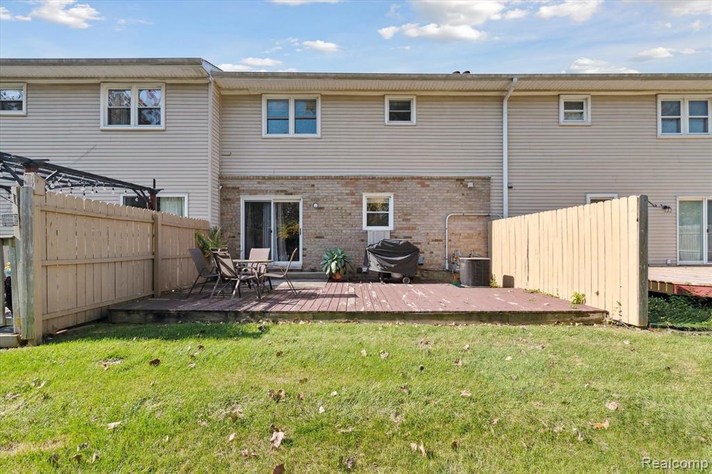 13365 LAKE POINT Boulevard, Belleville, MI 48111 — Photo 46