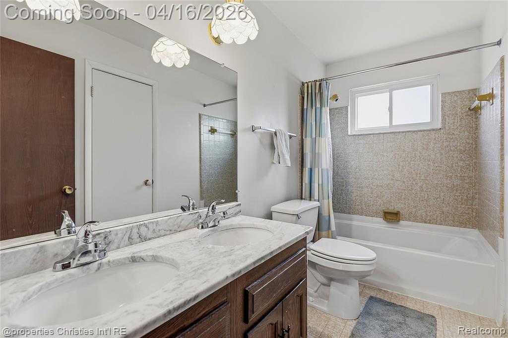 18231 Stamford Street, Livonia, MI, 48152