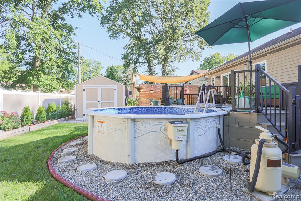 39567 Macomber Street, Harrison Township, MI — Photo 48