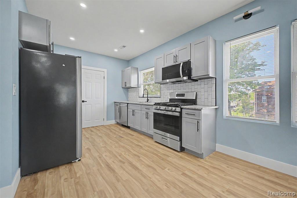 5060 S Clarendon Street, Detroit, MI 48204 — Photo 28