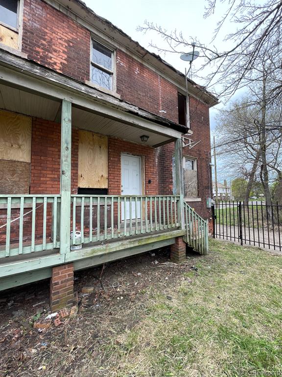 6916 CHARLEVOIX Street, Detroit, MI 48207 — Photo 4