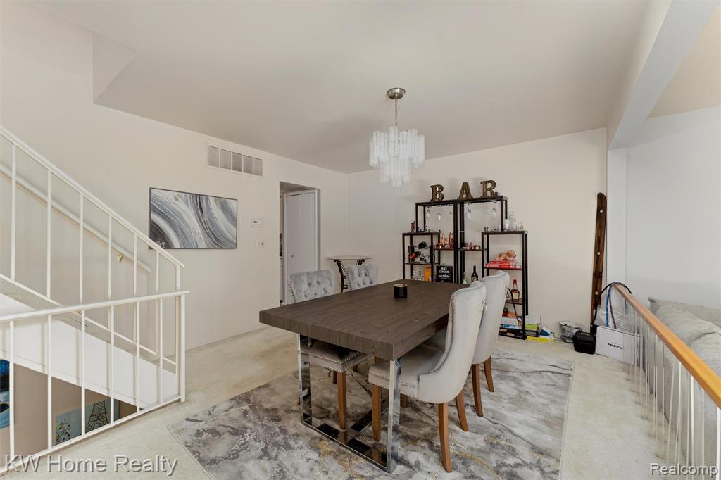 7356 Balsam Court, West Bloomfield, MI — Photo 9