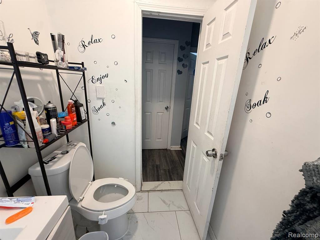 6215 Radnor Street, Detroit, MI 48224 — Photo 15