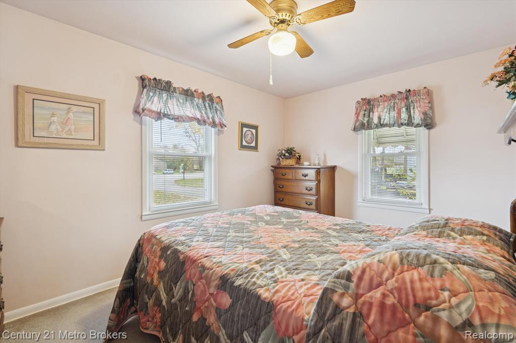 4466 S Center Road, Burton, MI 48519 — Photo 23
