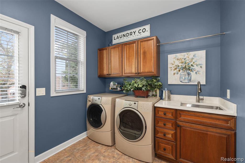 8542 Newbury Court N, Canton, MI 48187 — Photo 26