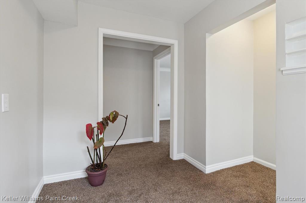 4677 Chatsworth Street, Detroit, MI 48224 — Photo 22