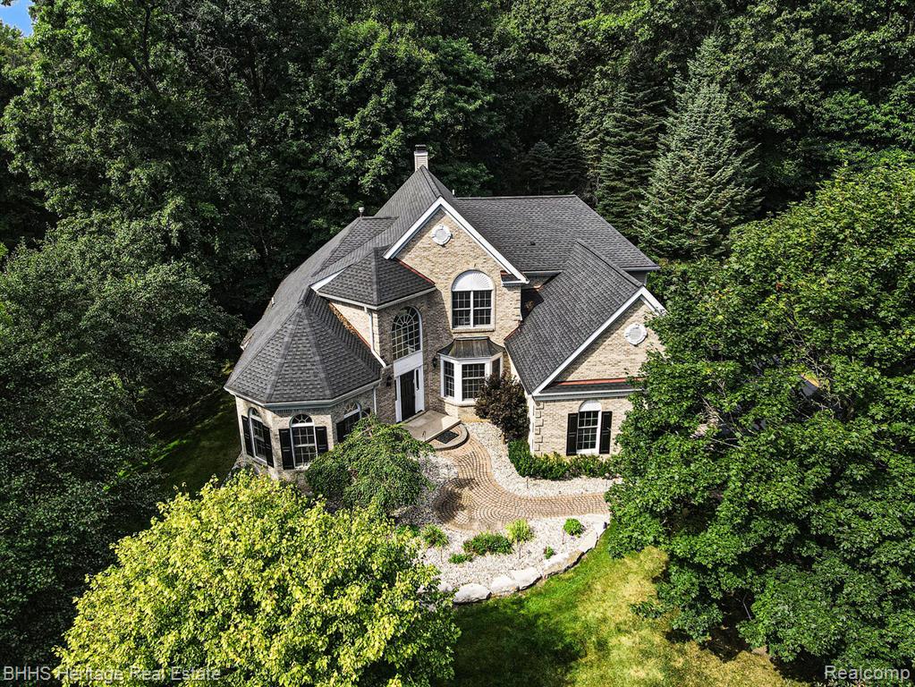 431 Timber Ridge Drive, Highland, MI — Photo 36