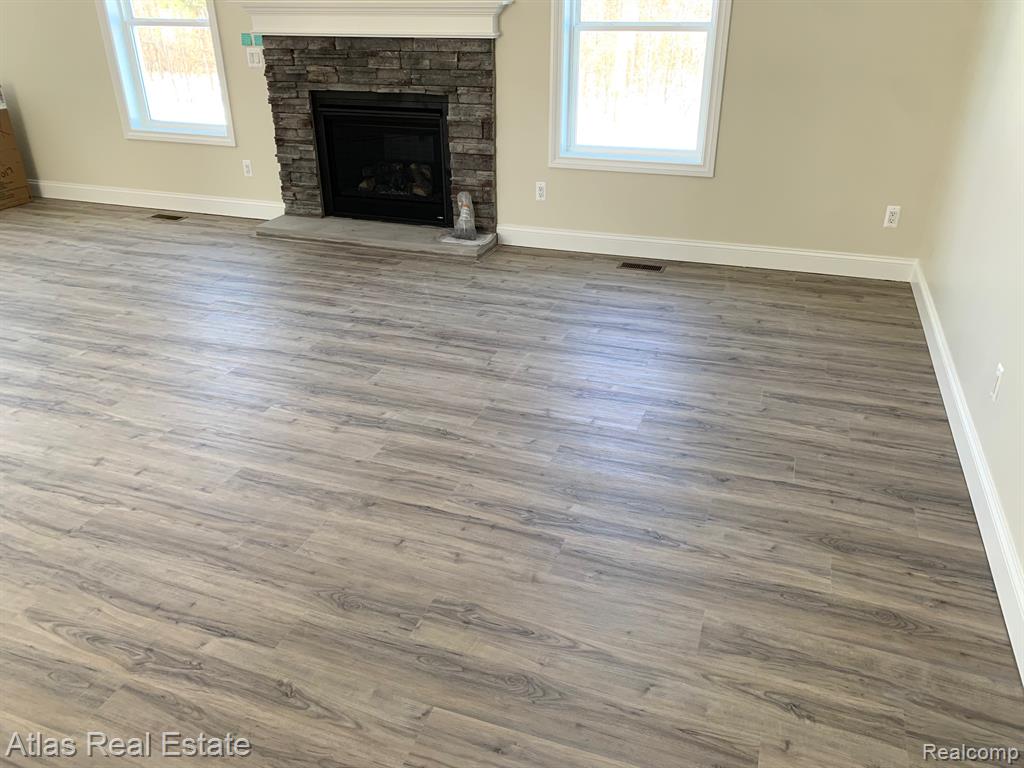 11289 Green Road, Goodrich Vlg, MI — Photo 50