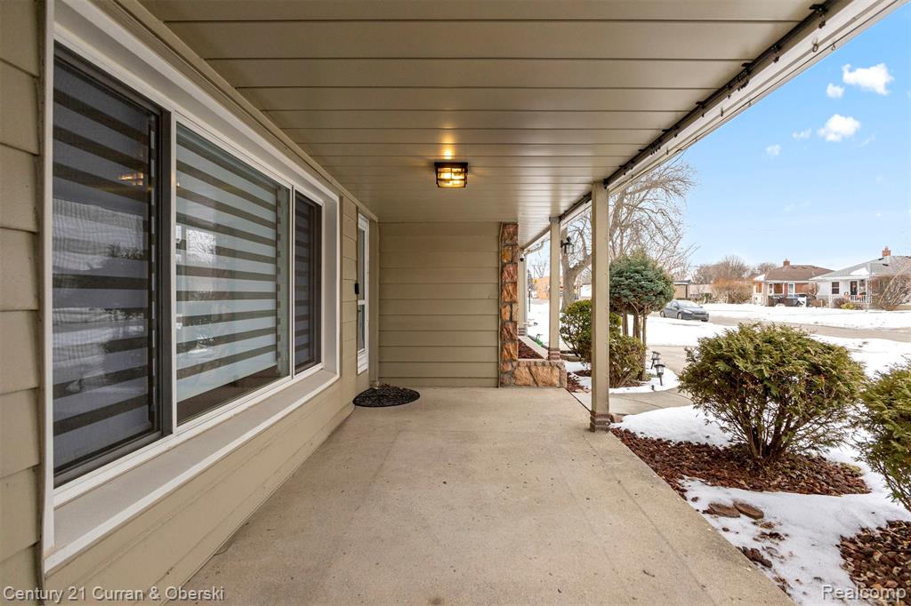 7260 Fenton Street, Dearborn Heights, MI 48127 — Photo 2