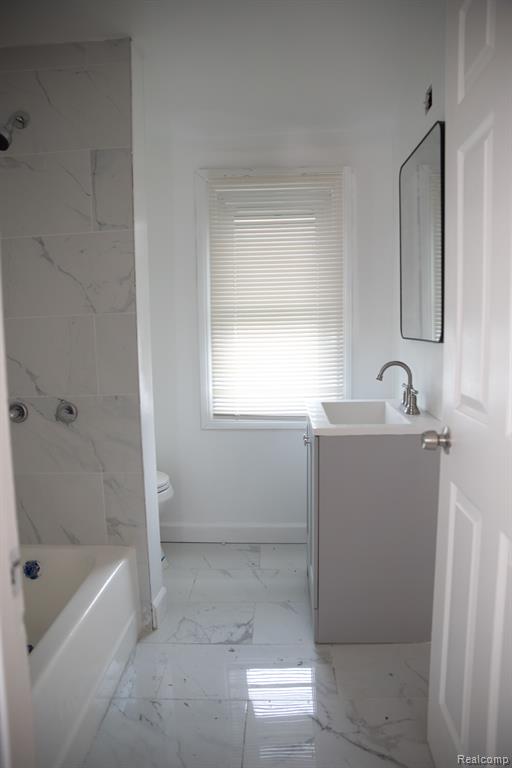 6052 HARTFORD Street, Detroit, MI 48210 — Photo 8