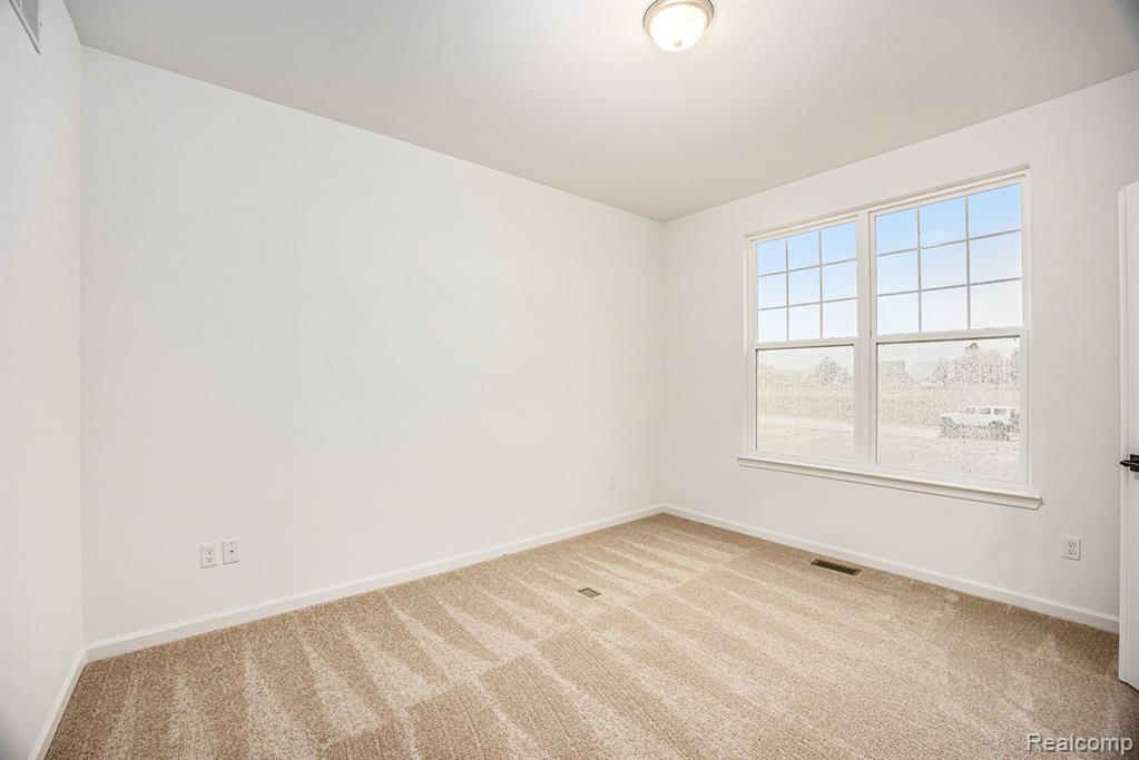 71713 Hidden River Drive, Armada, MI — Photo 20