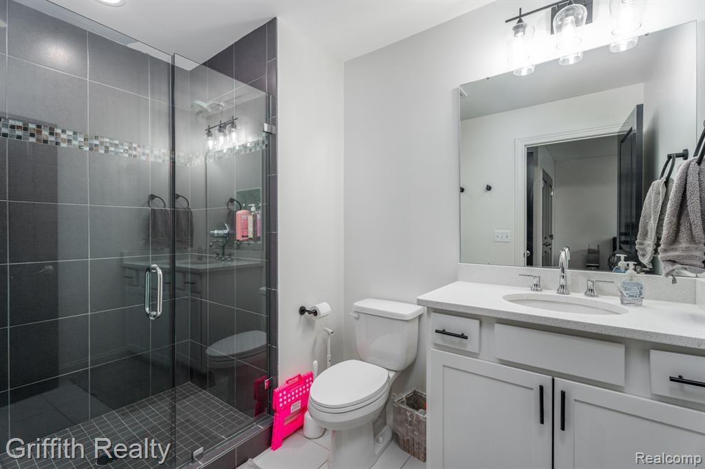 9869 Dartmouth Road Road, Clarkston, MI 48348 — Photo 40