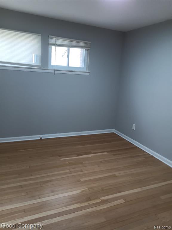 8400 OAK PARK Boulevard, Oak Park, MI 48237 — Photo 8