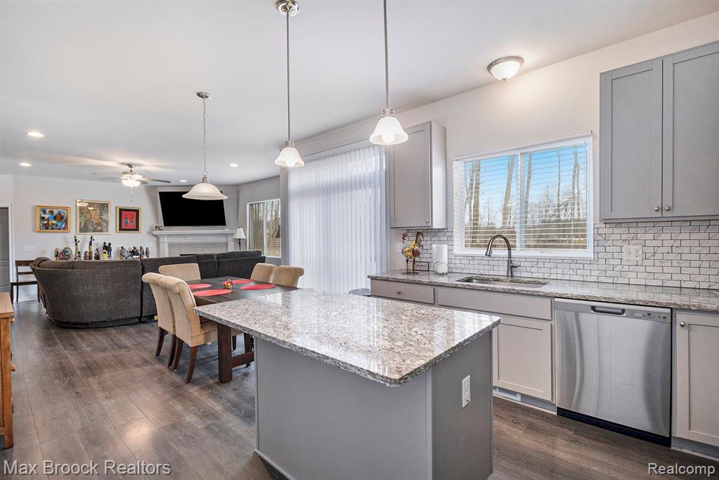 5500 Morgan Lake Dr Drive, Clarkston, MI 48348 — Photo 15