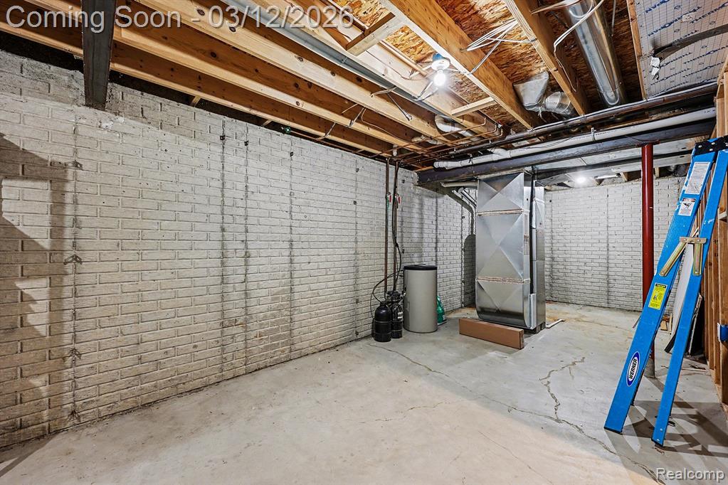 755 1st Street, Fenton, MI 48430 — Photo 17