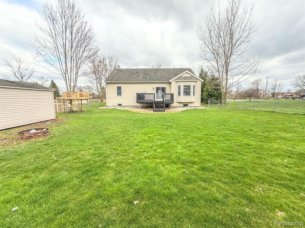 6310 MAPLE Avenue, Swartz Creek, MI 48473 — Photo 7
