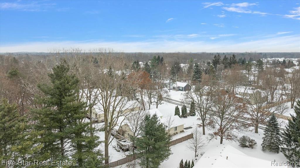 6586 Pontiac Lake Road, 1, Waterford, MI 48327 — Photo 43