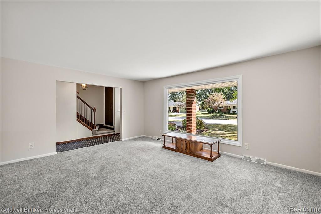 78 Carter Drive, Troy, MI 48098 — Photo 9