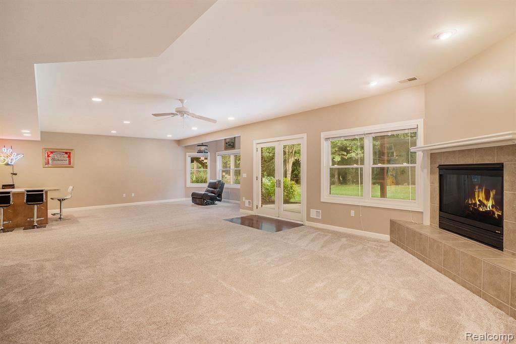 979 SUCHAVA Drive, White Lake, MI — Photo 33