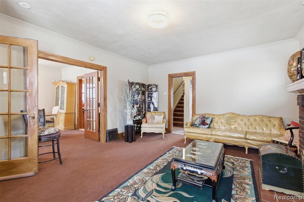 3805 Seneca Street, Detroit, MI 48214 — Photo 5