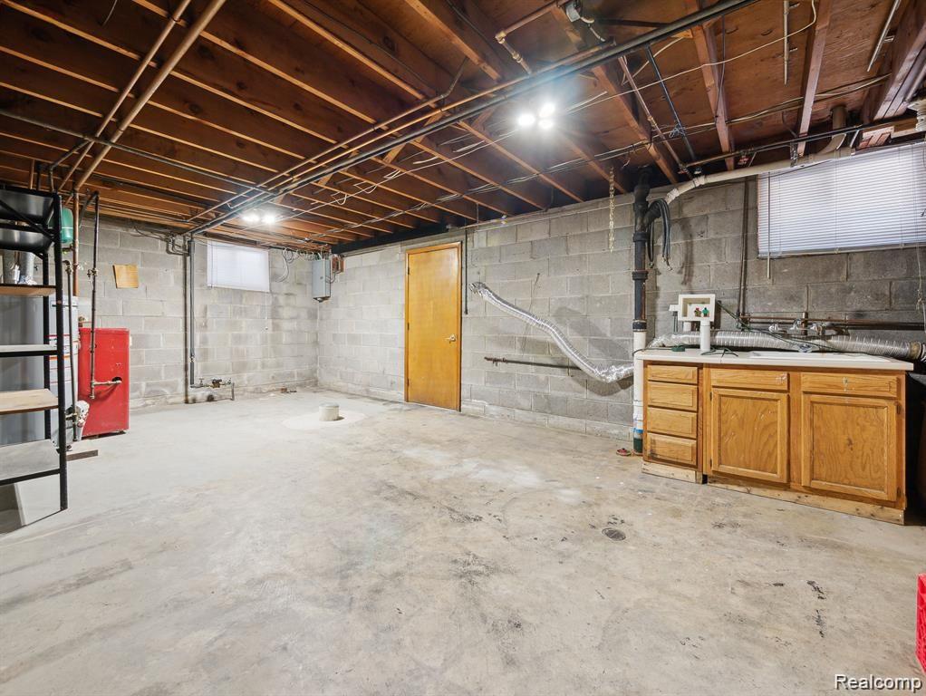 664 BUCKINGHAM Avenue, Lincoln Park, MI 48146 — Photo 41