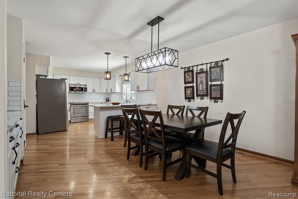 4297 Mario Court, Plymouth, MI 48170 — Photo 19