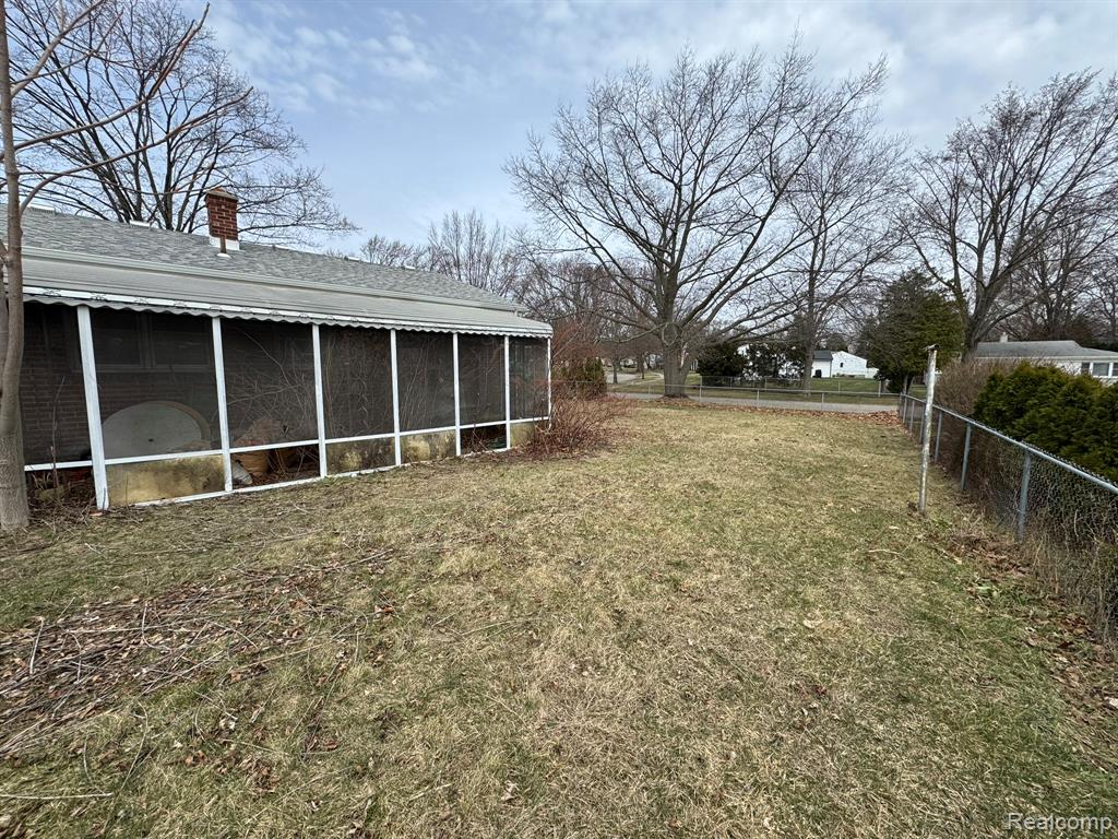 47166 Roland Street, Shelby Twp, MI 48317 — Photo 8