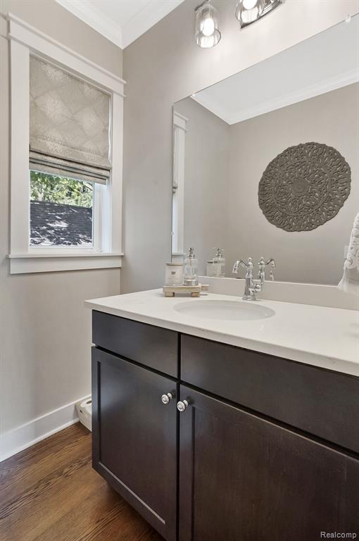 902 FERNWOOD Road, Royal Oak, MI 48067 — Photo 17