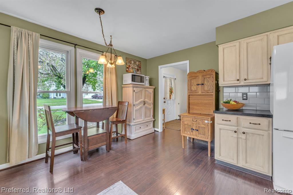 5722 King James Ln., Waterford, MI 48327 — Photo 15