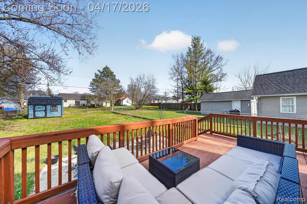 102 S Matteson Street, Capac, MI 48014 — Photo 33