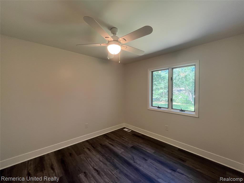 6160 Brambleberry Lane, Cohoctah, MI 48855 — Photo 29