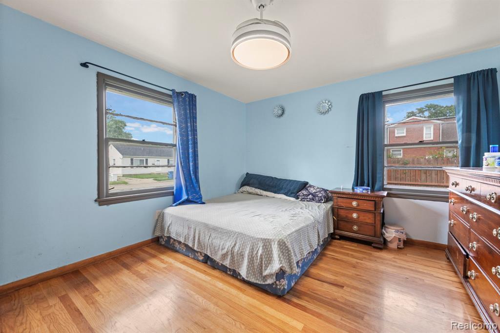 7208 Jackson Avenue, Warren, MI 48091 — Photo 9