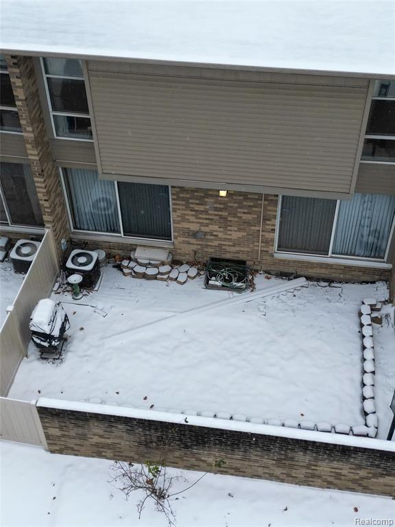 1922 Thornhill Place, Detroit, MI 48207 — Photo 21
