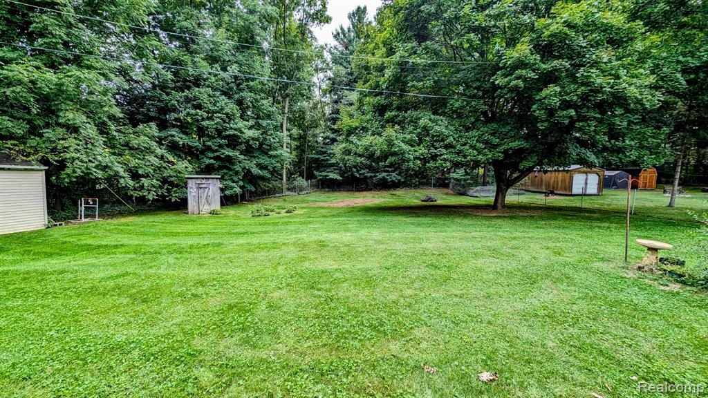 6364 STATE Road, Vassar, MI 48768 — Photo 7