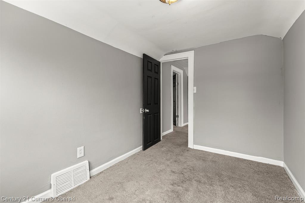 6837 Braun, Center Line, MI 48015 — Photo 26