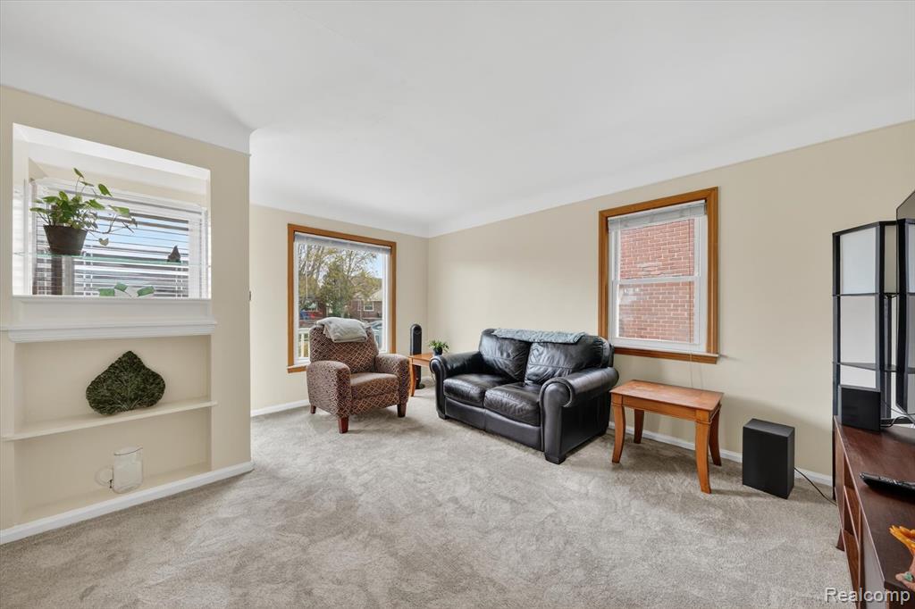 12984 Callender Street, Southgate, MI 48195 — Photo 9