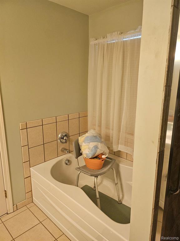 6234 BOYNE Drive, Ypsilanti, MI 48197 — Photo 14