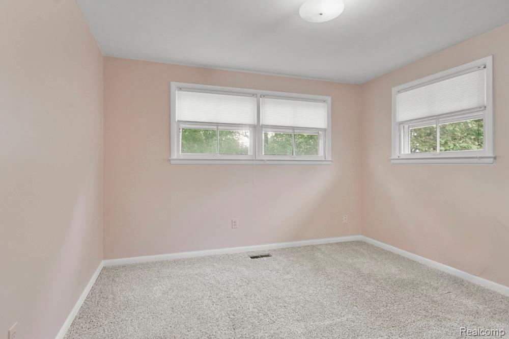 6672 Timber Ridge Drive, Bloomfield Hills, MI 48301 — Photo 26