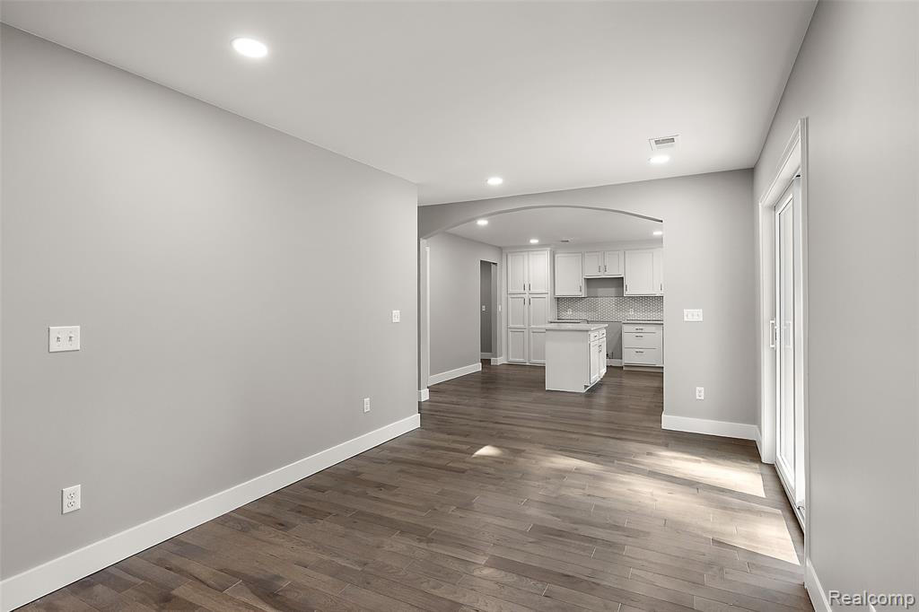 5771 Gratiot Avenue, St. Clair, MI 48079 — Photo 36