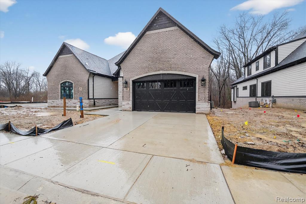 546 Maplehill Road, Rochester Hills, MI 48306 — Photo 4