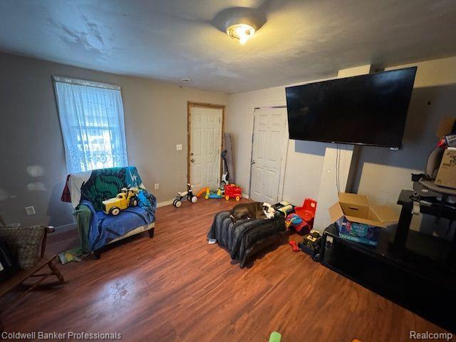 5985 FOX Street, Mayville Vlg, MI 48744 — Photo 4