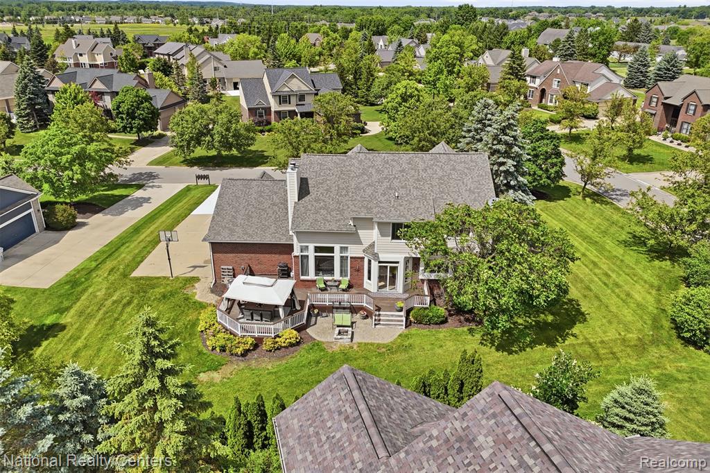 23431 Winged Foot Way, South Lyon, MI 48178 — Photo 47