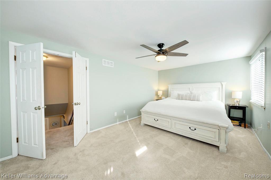 44273 Richmond Court, Canton, MI 48187 — Photo 37