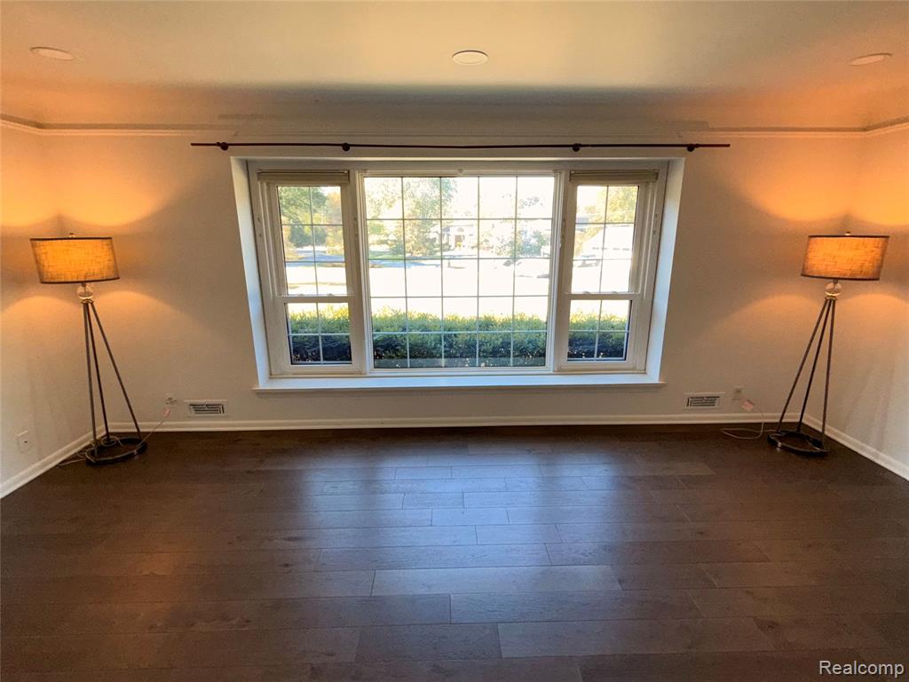 1929 Bayou Drive, Bloomfield, MI 48302 — Photo 4
