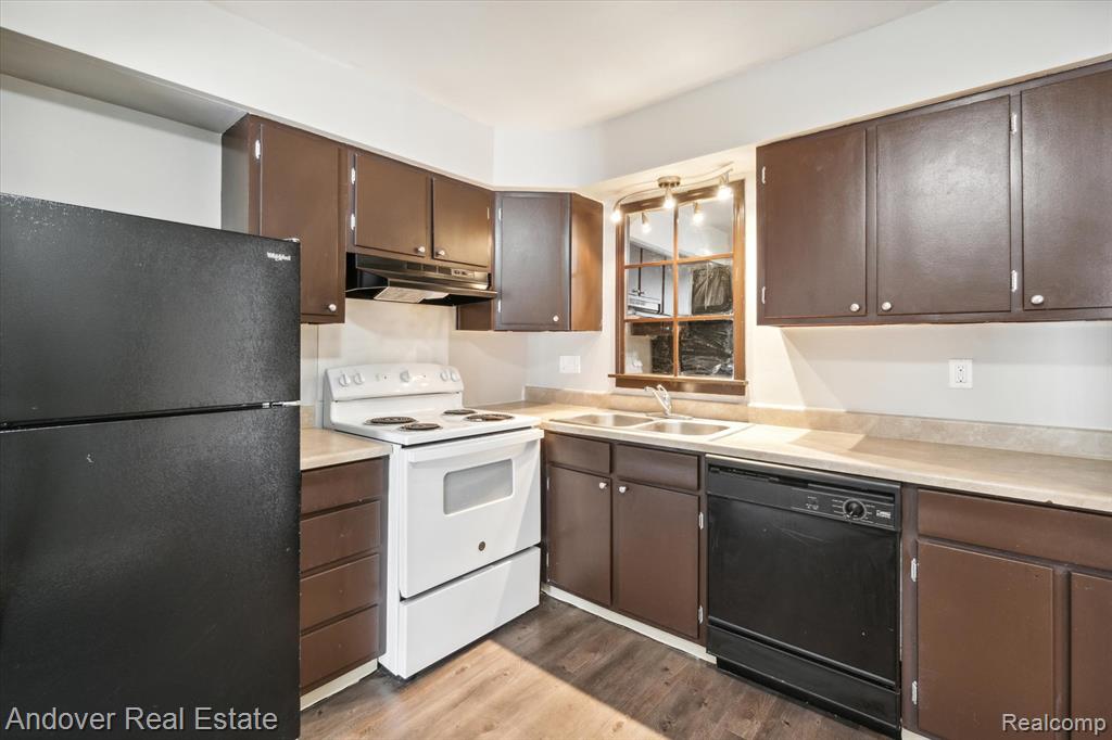 320 S Drake Road, Kalamazoo, MI 49009 — Photo 55