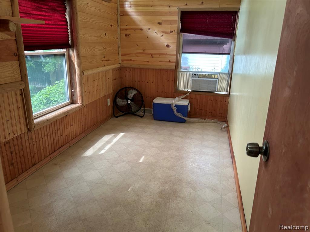 8610 Peck Road, Marlette, MI 48453 — Photo 16