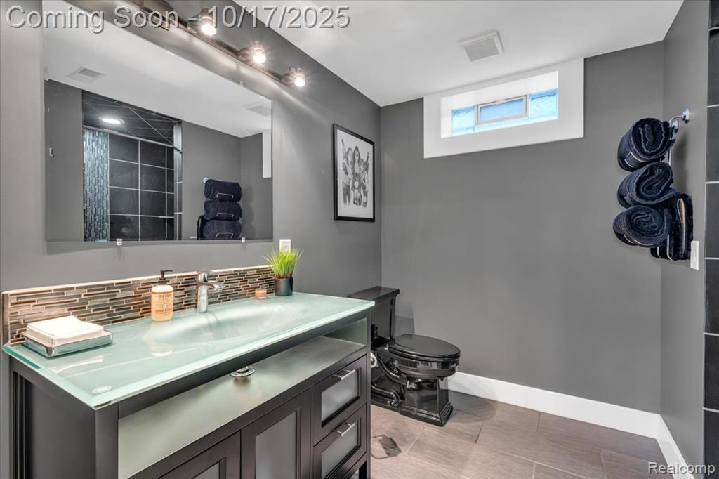 818 Longfellow Avenue, Royal Oak, MI 48067 — Photo 51