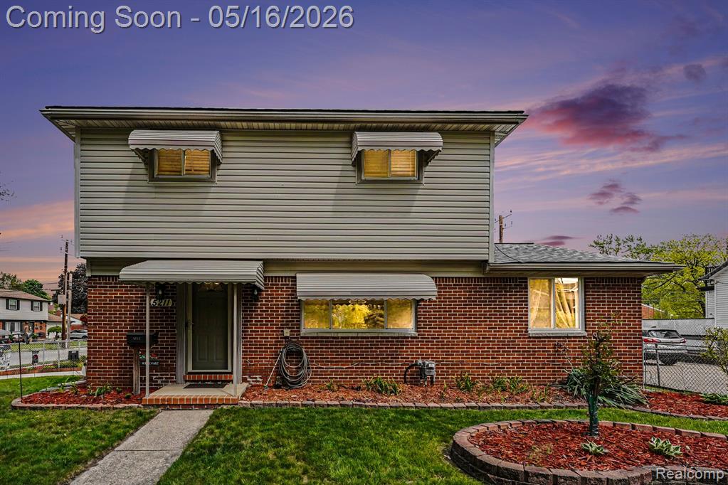 5211 Newberry Street, Wayne, MI 48184 — front exterior