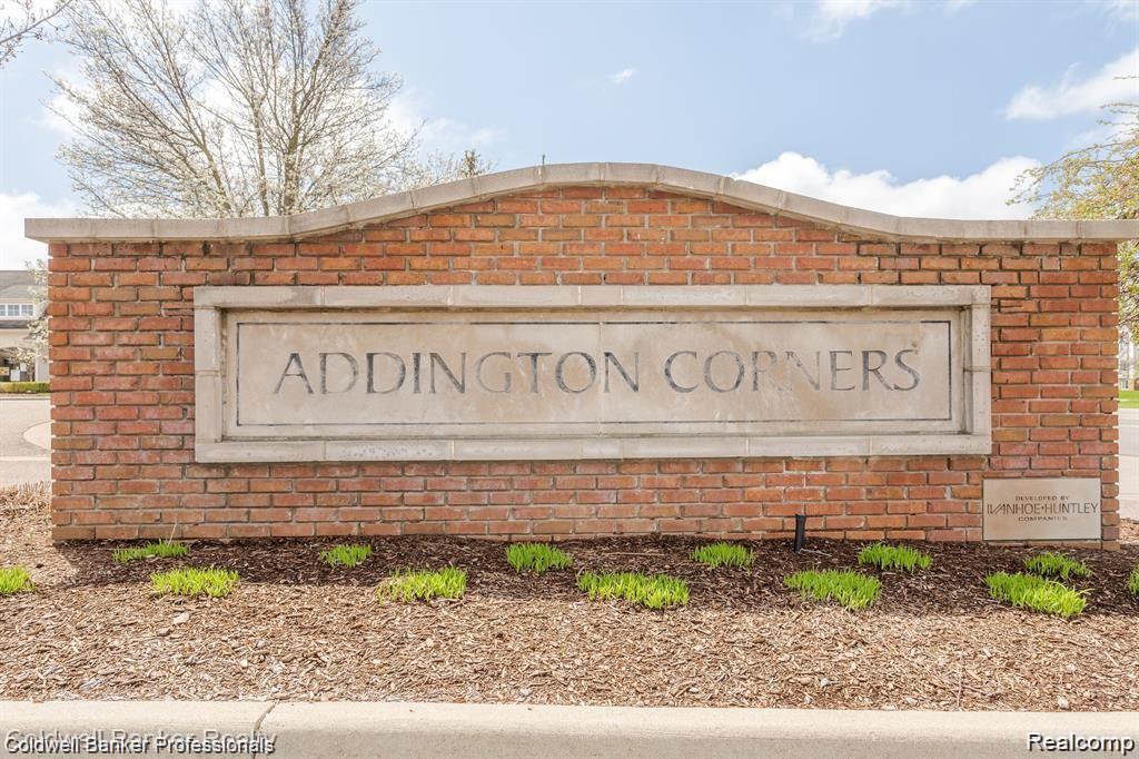 2104 Trailway Court, Commerce Twp, MI 48390 — Photo 34